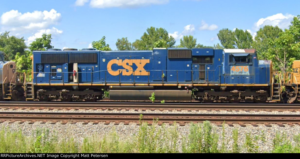 CSX 4576